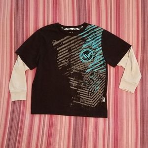 Shaun White Boys Long Sleeved Tshirt (Size XS)